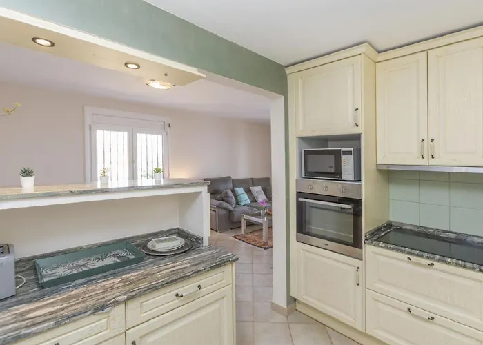 Holiday Home Villa Cuba By Interhome