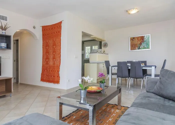 Holiday Home Villa Cuba By Interhome